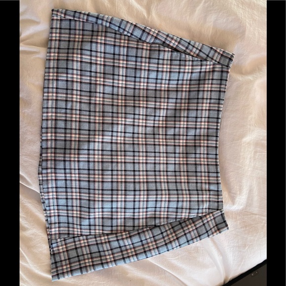 Urban Outfitters Dresses & Skirts - Urban outfitters plaid skirt